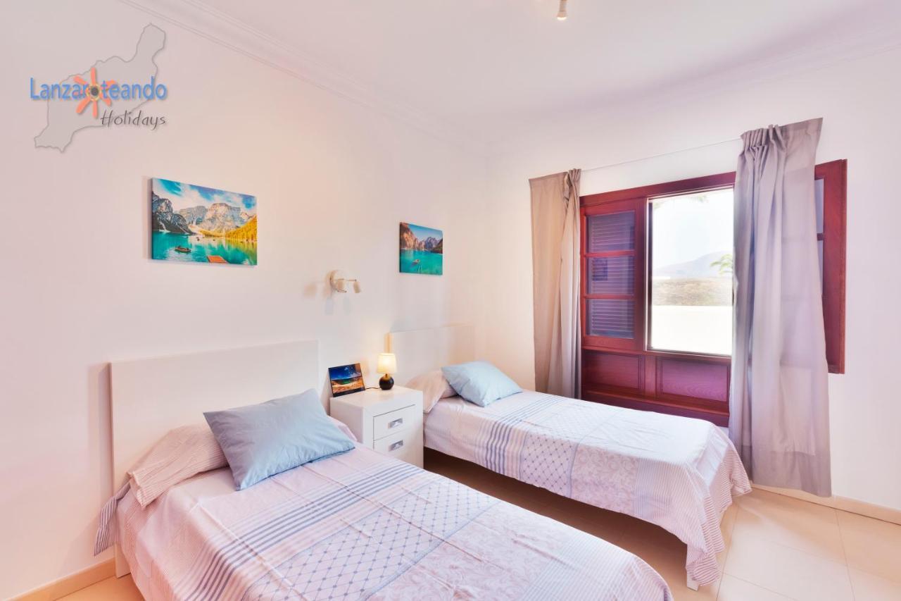 Vivienda Vacacional Casa Ciara Playa Blanca  Exterior photo